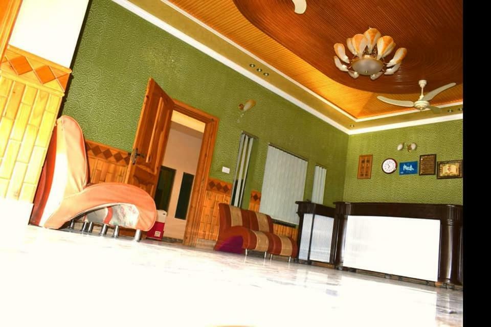 Royal Emirates Residence 아보타바드 외부 사진